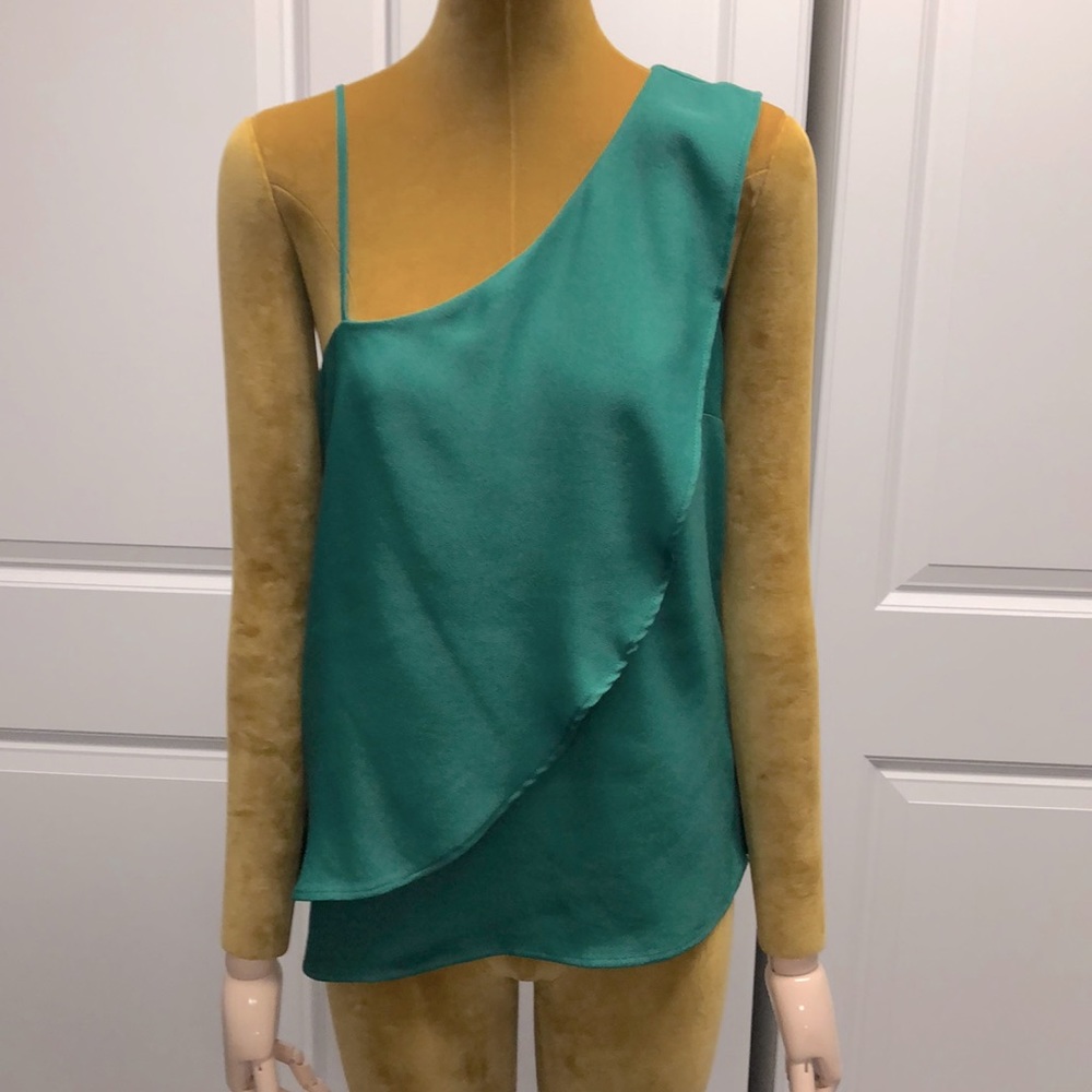 Women’s Banana Republic tank top